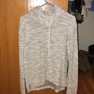 Turtle neck long sleeve